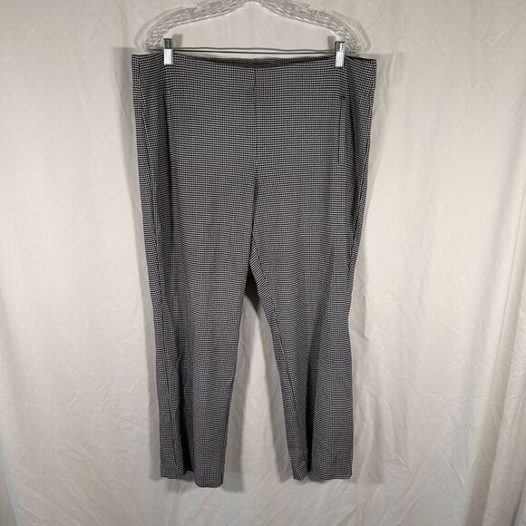 Chico's Dress Pants Women's 3 / 16 Petite Black White Elastic Waist High Rise - Picture 1 of 9